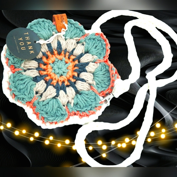 Teen's crossbody unlined bag - Picture 3 of 3